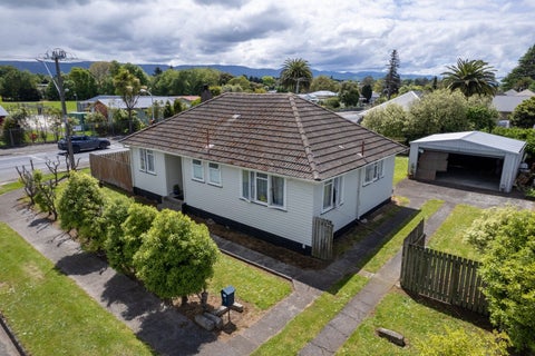 1 Robertshawe Crescent, Dannevirke