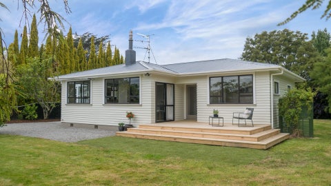 36 Mcmaster Street, Greytown