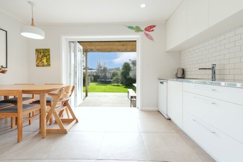 135 Seabrook Avenue, New Lynn, Auckland