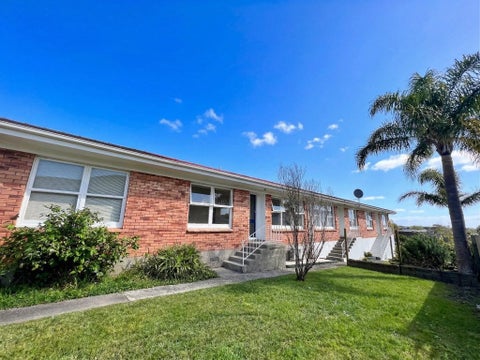 2/12 Aramoana Avenue, Devonport, Auckland
