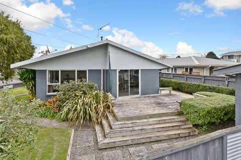 1 Burwood Place, Silverdale, Hamilton