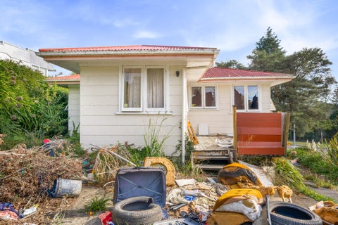 7 Rangeview Road, Sunnyvale, Auckland