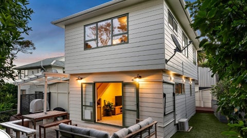 1/98B Manuka Road, Bayview, Auckland