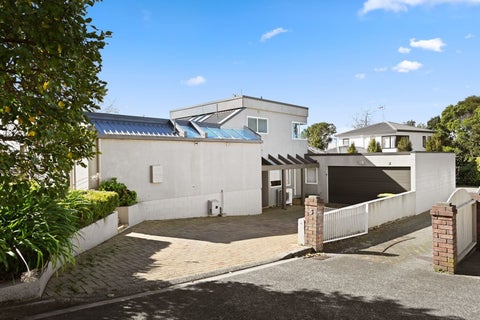 3 Munro Place, Flagstaff, Hamilton