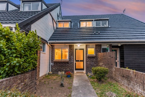 9/31 Mana Avenue, Titahi Bay, Porirua