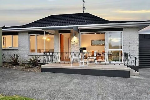 3/2 Waterloo Road, Milford, Auckland