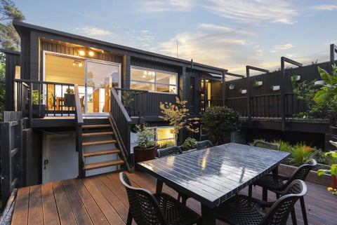 1/122 Rangatira Road, Beach Haven, Auckland