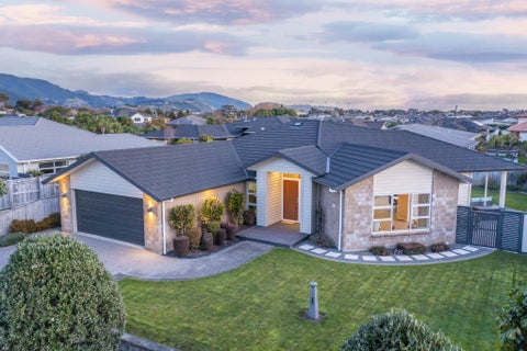 15 Otupoa Way, Paraparaumu