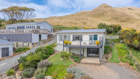 12 Beach Road, Porangahau, Pōrangahau