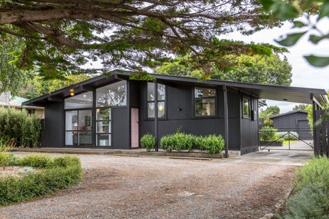 53 Brandon Street, Featherston