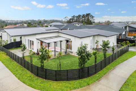 2 Patrick Rice Drive, Swanson, Auckland