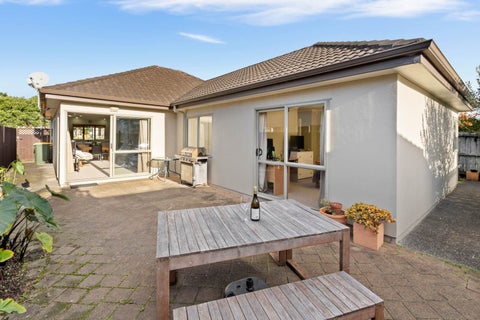 19 Espalier Drive, Henderson, Auckland