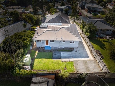40 Caronia Crescent, Lynfield, Auckland
