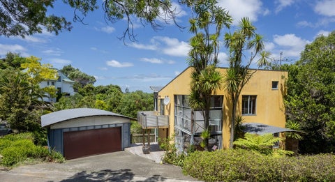 6 Gannet Point, Rothesay Bay, Auckland
