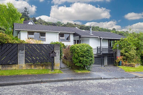 14 Penny Lane, Silverstream, Upper Hutt
