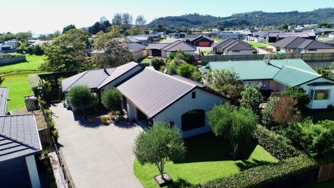 16 Protea Crescent, Whitianga, Whitianga
