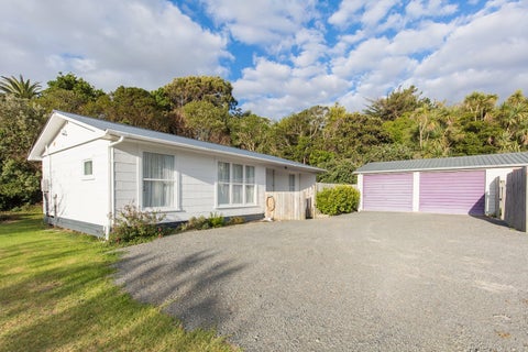 856 Hokio Beach Road, Hokio Beach, Levin