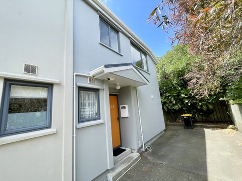 151 Queens Drive, Lyall Bay, Wellington