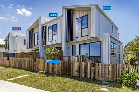1/7 Cedar Heights Avenue, Massey, Auckland