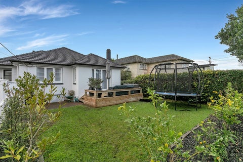4 Birkley Road, Bayswater, Auckland
