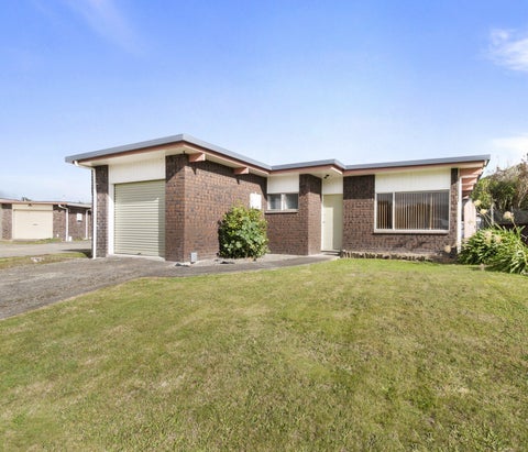26 Wills Crescent, Ashhurst, Ashhurst