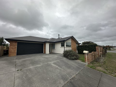 135 Rolleston Drive, Rolleston, Rolleston