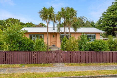 9 Kowhai Grove, Featherston