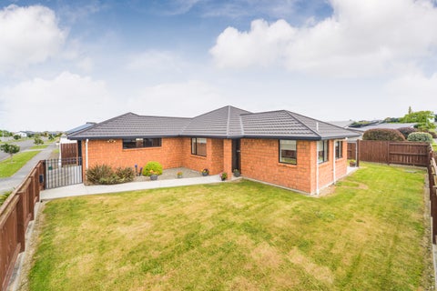 2 Pegasus Place, Kelvin Grove, Palmerston North