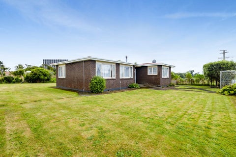 2 Denmark Terrace, Midhirst, Stratford