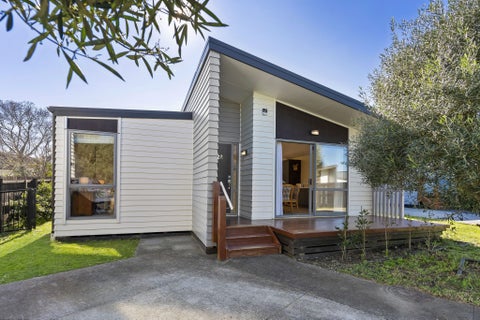 22A Torrington Crescent, Glen Innes, Auckland