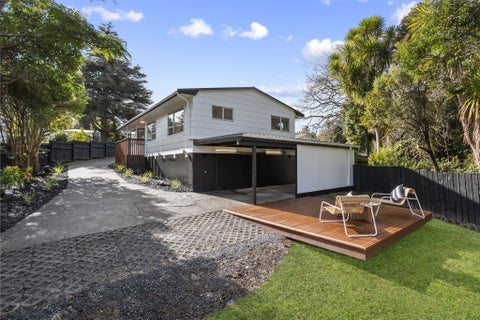 1/11 Hughes Terrace, Te Atatū Peninsula, Auckland