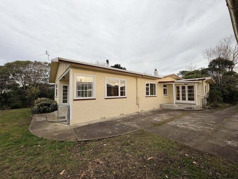 13 Joseph Street, Taieri Beach, Taieri Mouth