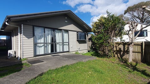 27 Pahi Place, West Harbour, Auckland