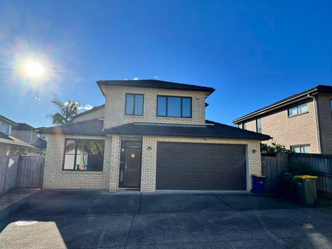 16 Mana Lane, Pinehill, Auckland