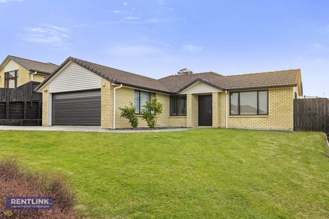 17 Annandale Drive, Pyes Pa, Tauranga