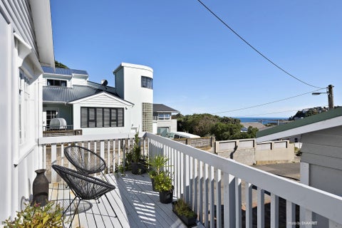 2 Linwood Way, Island Bay, Wellington