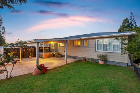 35 Baird Street, Howick, Auckland