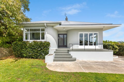 168 Seaview Road, Westown, New Plymouth
