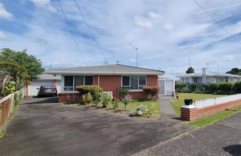 11 Reid Avenue, Hawera