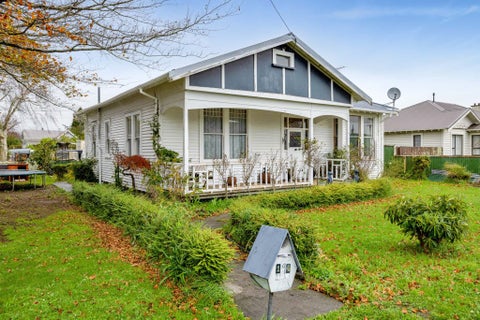 194 High Street, Eltham, Eltham