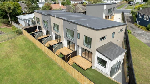 5/7 Cintra Place, Glen Innes, Auckland
