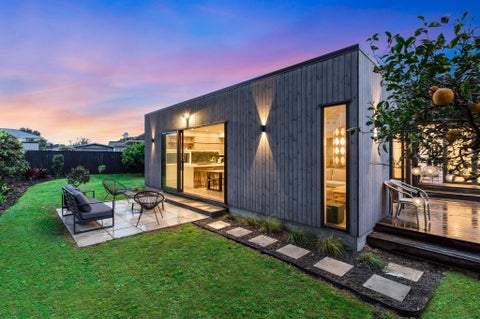 41 Hereford Street, Te Atatu Peninsula, Auckland