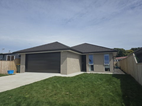 75 Strange Street, Waitara, Waitara