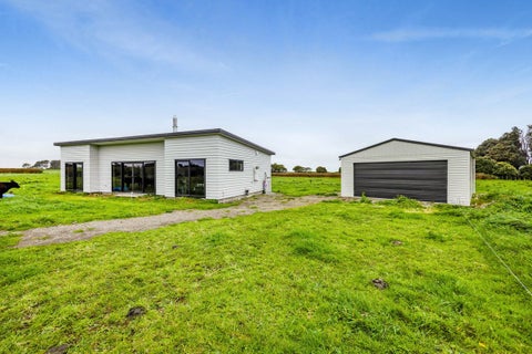 62 Hassard Street, Manaia, Manaia