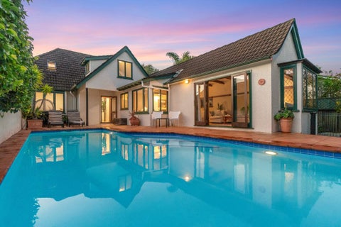 131A Vauxhall Road, Narrow Neck, Auckland
