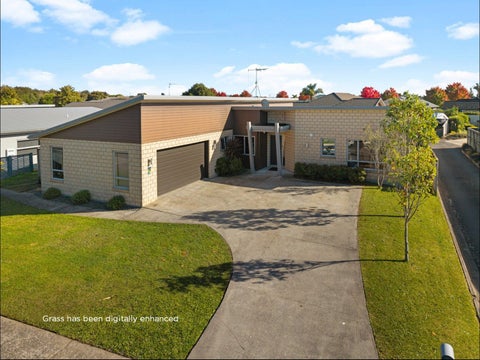 18 Milbrook Place, Chartwell, Hamilton
