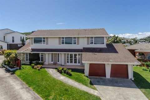 15 Westview Grove, Miramar, Wellington