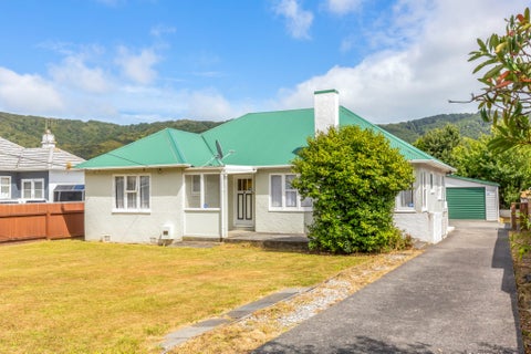 16 Peel Place, Wainuiomata, Lower Hutt