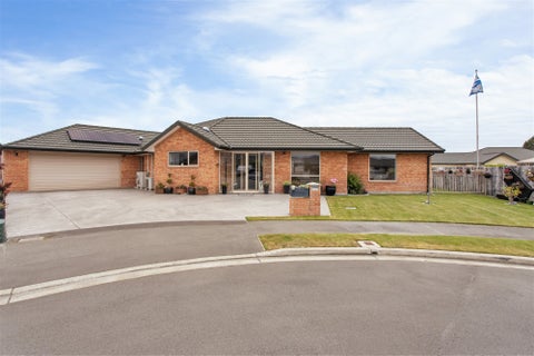 17 Sweet Waters Place, Woolston, Christchurch