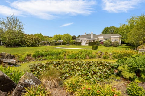 998 Peak Road, Helensville, Helensville